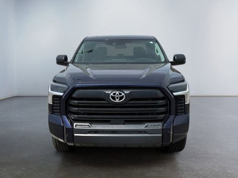 Used 2022 Toyota Tundra SR5 w/ Convenience Package RWD image 8