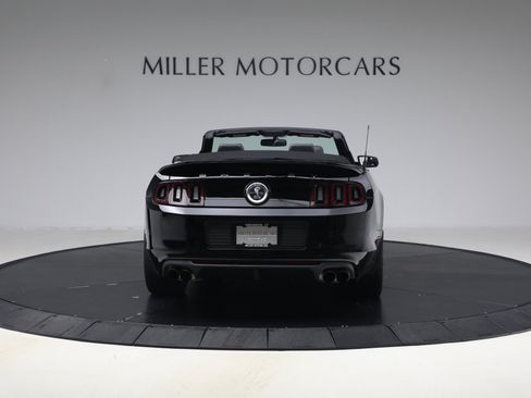 Used 2013 Ford Mustang Shelby GT500 RWD image 6