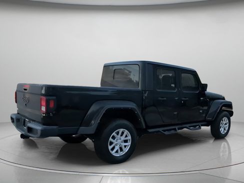 Used 2023 Jeep Gladiator Sport AWD/4WD image 28