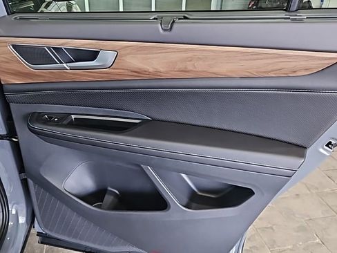 New 2026 Volkswagen Atlas SE AWD/4WD image 15