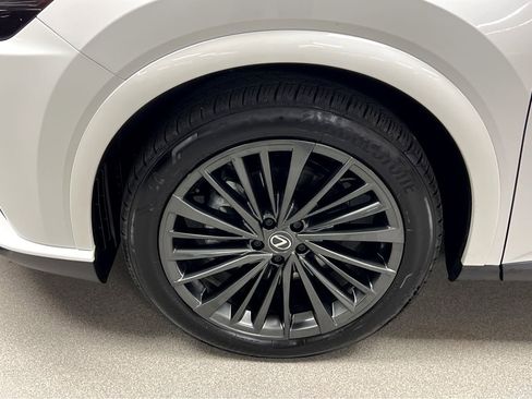 Certified 2025 Lexus RX 350h AWD/4WD image 37