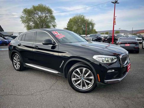 Used 2019 BMW X4 xDrive30i w/ Convenience Package AWD/4WD image 4
