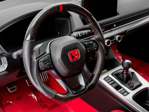 Used 2023 Honda Civic Type R image 14