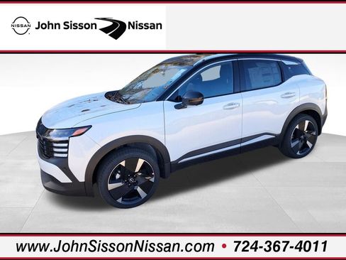 New 2026 Nissan Kicks SR w/ SR Premium Package AWD/4WD image 1