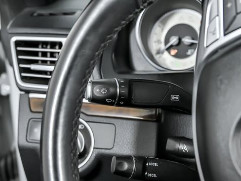 Used 2014 Mercedes-Benz E 550 Cabriolet image 25