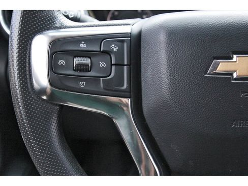 Used 2024 Chevrolet Blazer LT w/ Convenience Package FWD image 11