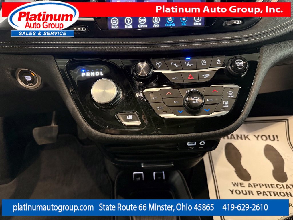 Used 2019 Chrysler Pacifica Limited w/ Advanced Safetytec Group FWD image 21