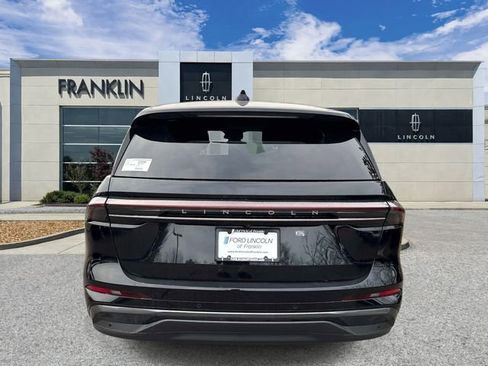 New 2026 Lincoln Nautilus Premier w/ Jet Appearance Package AWD/4WD image 6