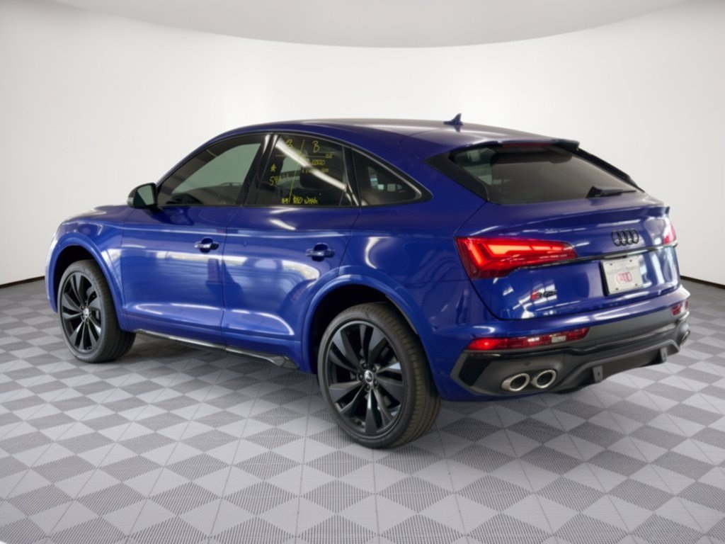 Used 2024 Audi SQ5 Premium Plus w/ Premium Plus Package AWD/4WD image 3