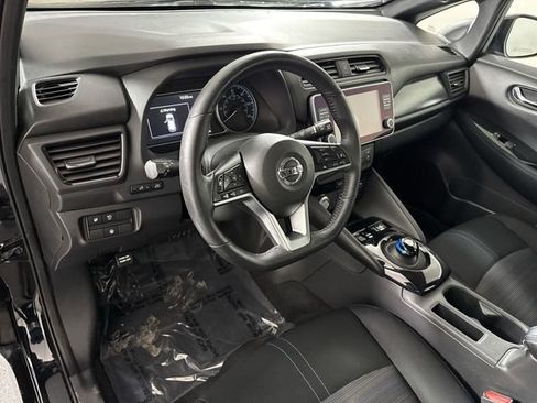 Used 2020 Nissan Leaf SV Plus image 21