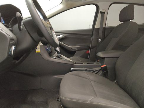 Used 2017 Ford Focus SEL FWD image 17