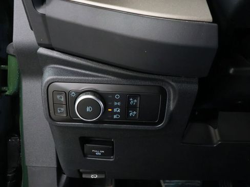 Used 2025 Ford Bronco Outer Banks AWD/4WD image 20