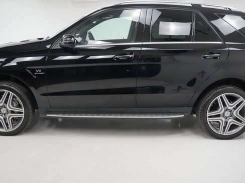 Used 2013 Mercedes-Benz ML 63 AMG 4MATIC image 2