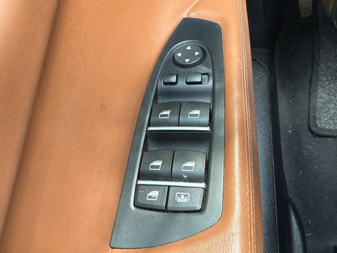 Used 2015 BMW 750Li RWD image 32