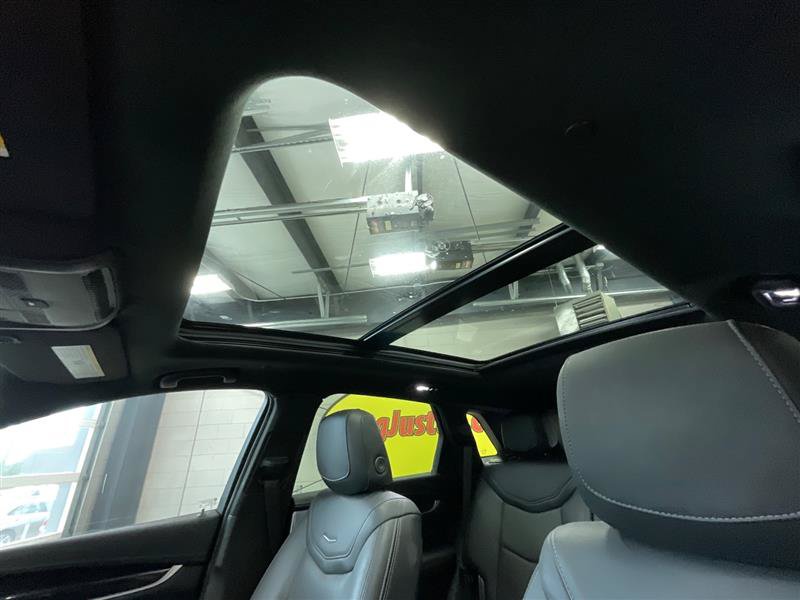 Used 2024 Cadillac XT5 Premium Luxury FWD image 13