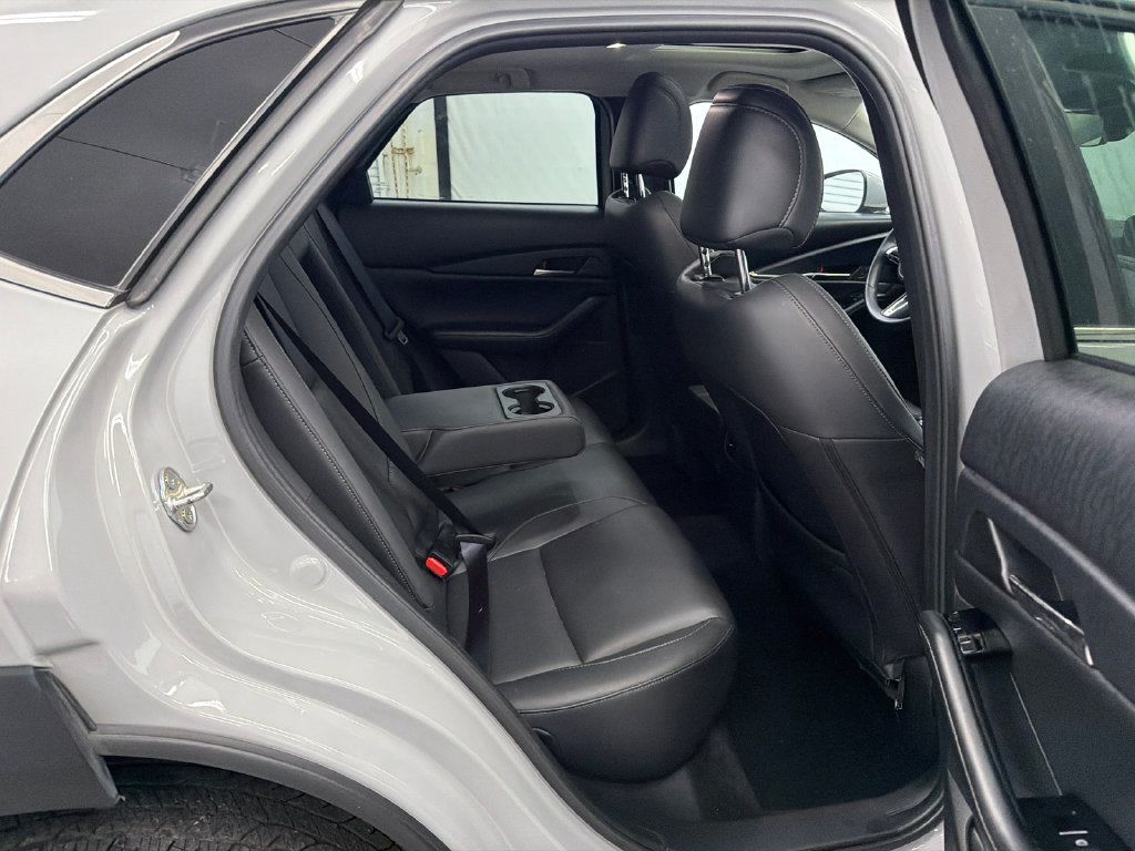 Used 2025 MAZDA CX-30 AWD 2.5 S w/ Preferred Package image 16