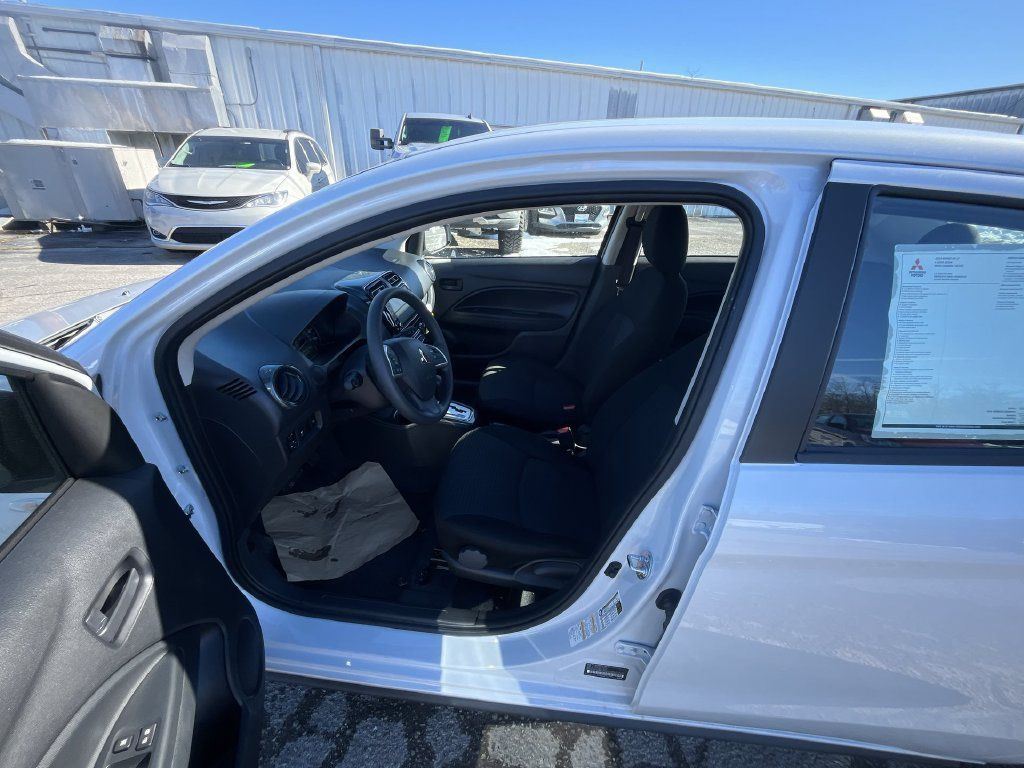 New 2024 Mitsubishi Mirage G4 LE FWD image 11