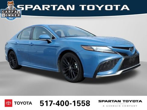 Used 2024 Toyota Camry XSE FWD image 5