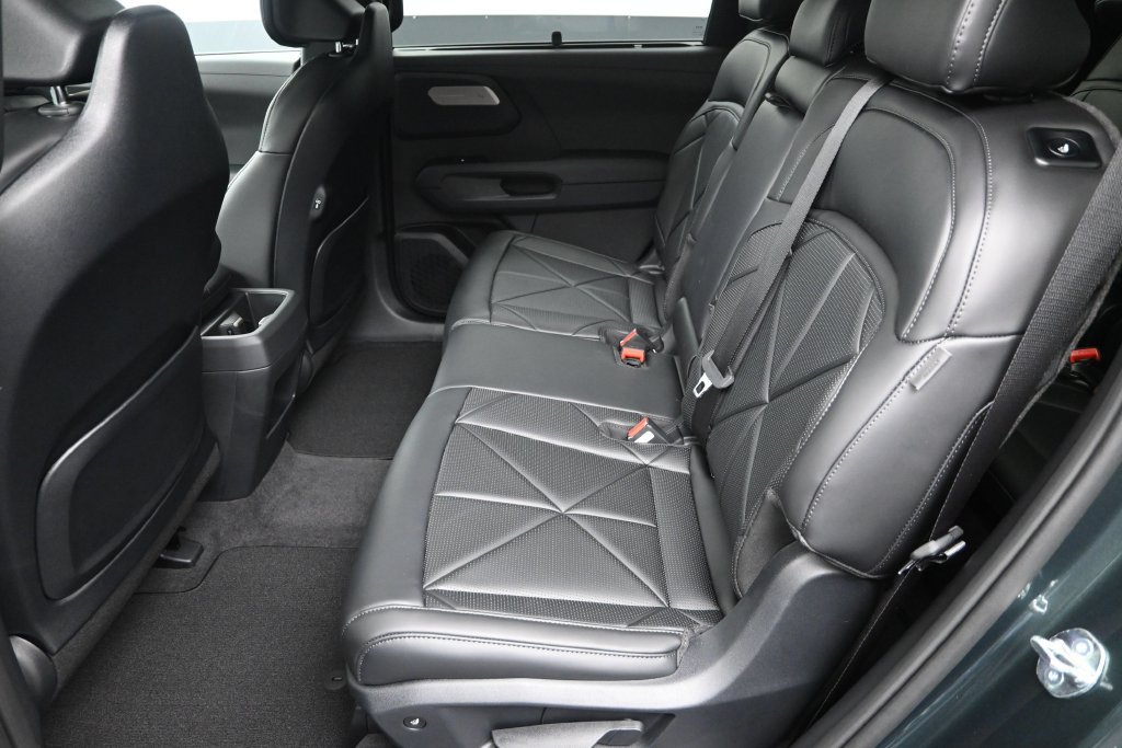 New 2027 Kia Telluride EX FWD image 30
