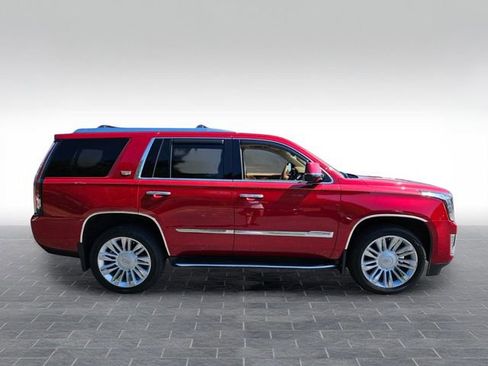Used 2015 Cadillac Escalade Platinum AWD/4WD image 4