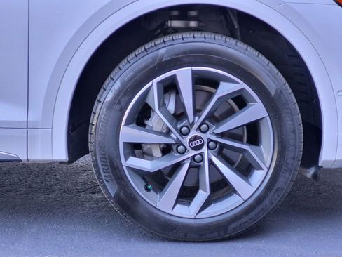 Used 2023 Audi Q5 2.0T Prestige w/ Prestige Package AWD/4WD image 23