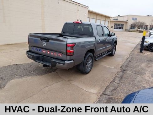 Used 2025 Nissan Frontier SV w/ SV Convenience Package image 4