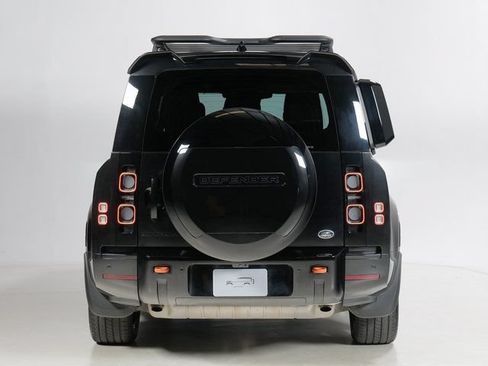 Certified 2023 Land Rover Defender 130 X AWD/4WD image 7