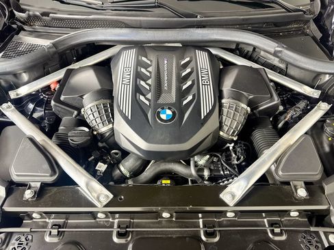 Used 2021 BMW X6 M50i w/ Executive Package AWD/4WD image 39