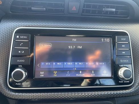 Used 2020 Nissan Kicks S image 13