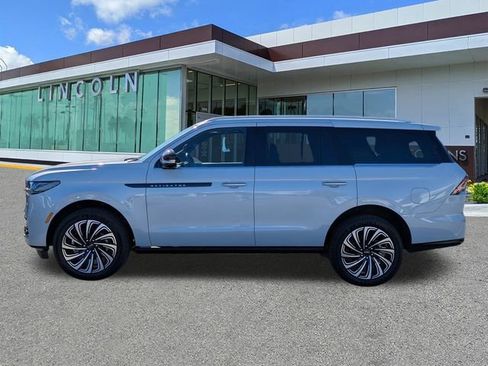 New 2025 Lincoln Navigator Black Label AWD/4WD image 7
