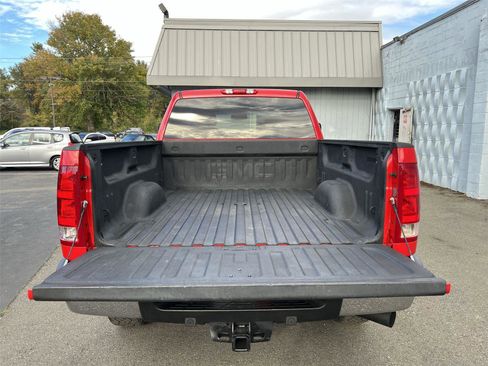 Used 2011 GMC Sierra 2500 SLE w/ SLE Preferred Package image 24