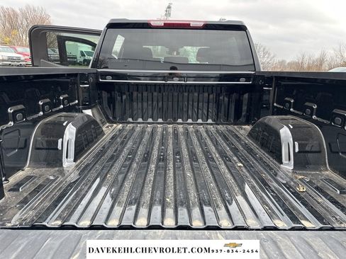 Used 2025 Chevrolet Silverado 1500 LT image 18