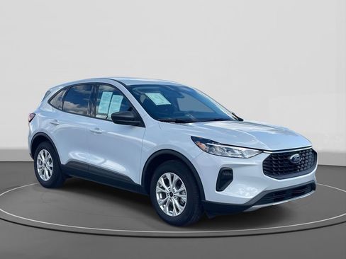 Used 2025 Ford Escape Active image 3