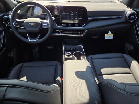 New 2026 Chevrolet Equinox LT image 7