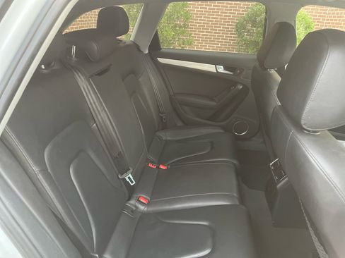 Used 2016 Audi A4 Premium Plus w/ Technology Package image 32