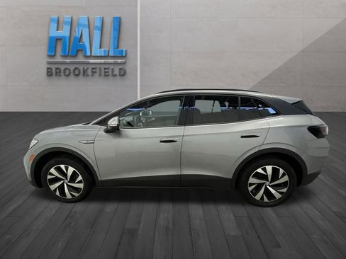 Used 2023 Volkswagen ID.4 Pro image 2