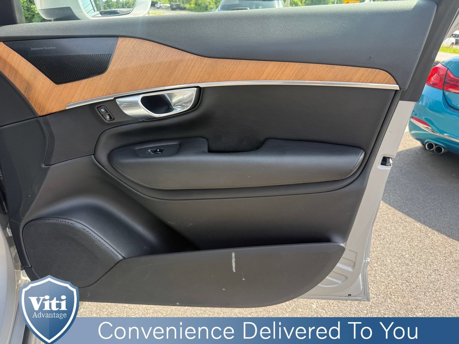 Certified 2023 Volvo XC90 B6 Plus w/ Protection Package Premier AWD/4WD image 29
