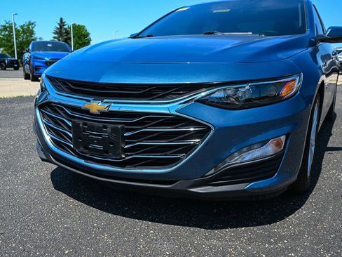 Used 2024 Chevrolet Malibu LT FWD image 11