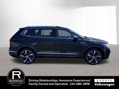 Used 2022 Volkswagen Tiguan SEL R-Line image 10