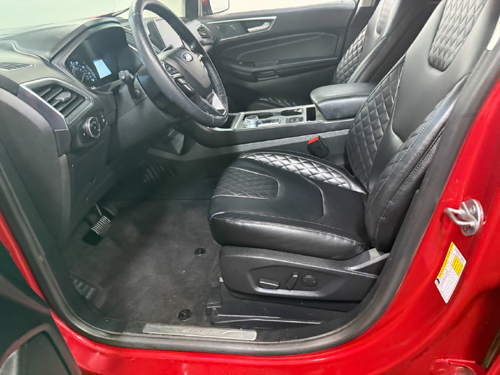 Used 2024 Ford Edge Titanium AWD/4WD image 56