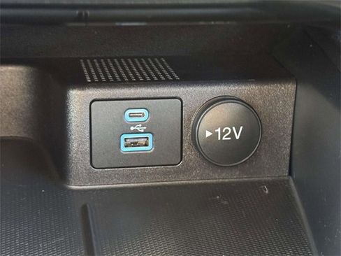 Used 2022 Ford Escape SE w/ Convenience Package image 29