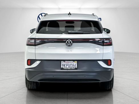 Used 2023 Volkswagen ID.4 2WD image 4