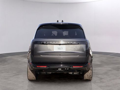 New 2026 Land Rover Range Rover Long Wheelbase SE image 6