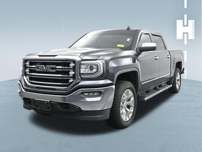 Used 2017 GMC Sierra 1500 SLT w/ SLT Premium Package