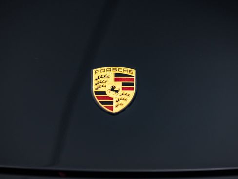 Used 2007 Porsche 911 Carrera S image 7