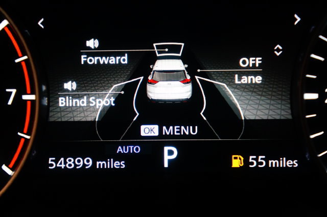 Used 2025 Nissan Rogue SV AWD/4WD image 13