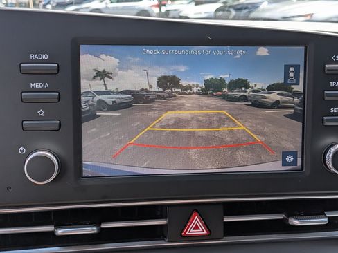 Used 2023 Hyundai Elantra SEL w/ Cargo Package FWD image 30