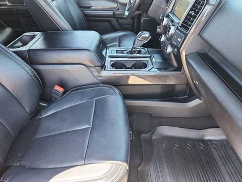 Used 2019 Ford F150 Lariat w/ Equipment Group 502A Luxury AWD/4WD image 15
