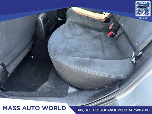 Used 2011 Subaru Impreza 2.5i AWD/4WD image 7