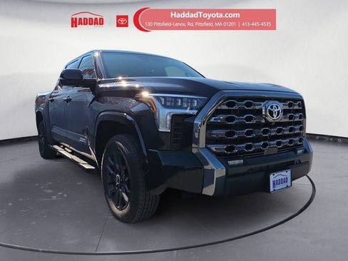 Used 2024 Toyota Tundra Platinum AWD/4WD image 8